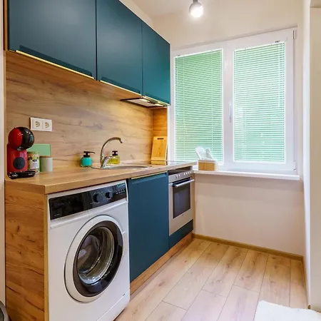 за гости ирис 2 Iris Guest 2